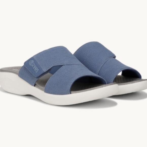 Bzees Carefree Wedge Sandal (WIDE) - Picture 1 of 9